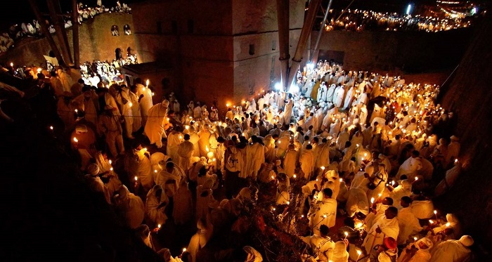  Lễ hội Fasika, một trong những lễ hội nổi tiếng nhất Ethiopia.