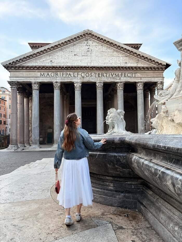 Thời điểm ghé thăm đền thờ Pantheon Ý lý tưởng là đầu hè và mùa thu
