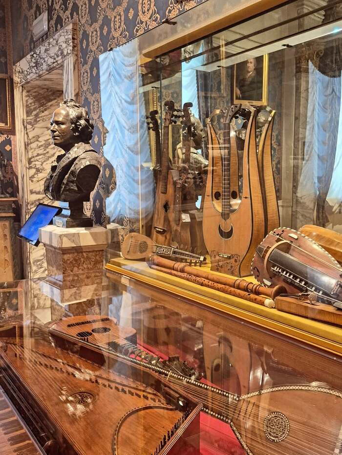 Tham quan bảo tàng ở nhà hát Opera La Scala Ý