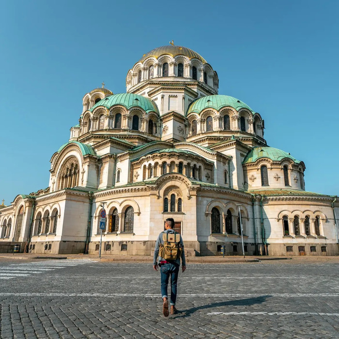 Đi bộ dễ dàng đến nhà thờ Alexander Nevsky Bulgaria 
