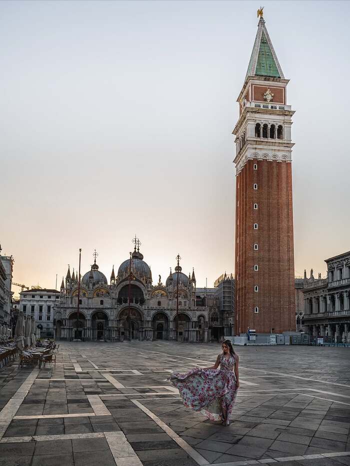quảng trường San Marco Ý vắng sau 17h