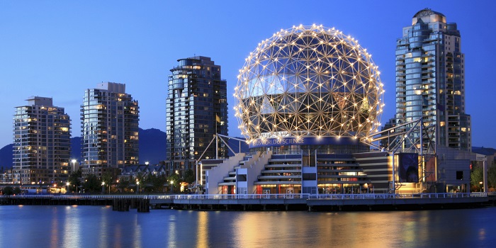 Một trong những điều nên làm ở Vancouver là khám phá khoa học tại Science World