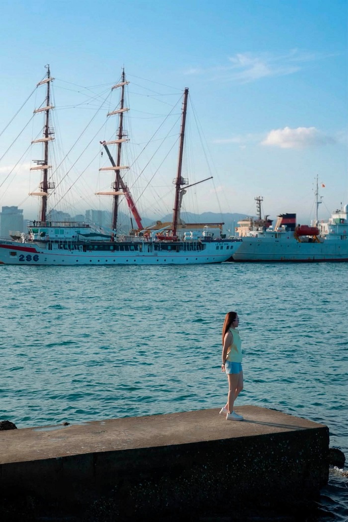Khung cảnh bờ kè làng Chụt Nha Trang đẹp như tranh nghệ thuật