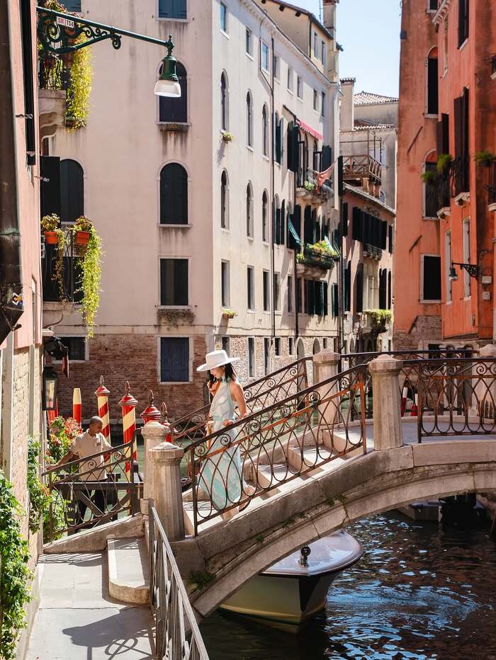 Thời điểm ghé thăm cung điện Doge Ý lý tưởng là mùa xuân và thu
