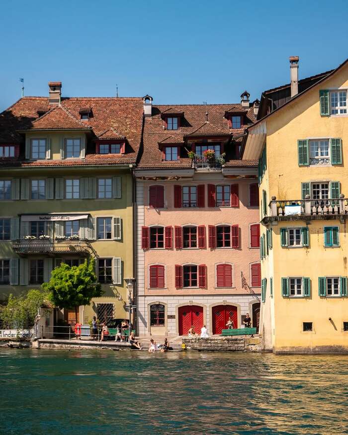 Đi dạo khám phá khu phố cổ Luzern Thụy Sĩ 