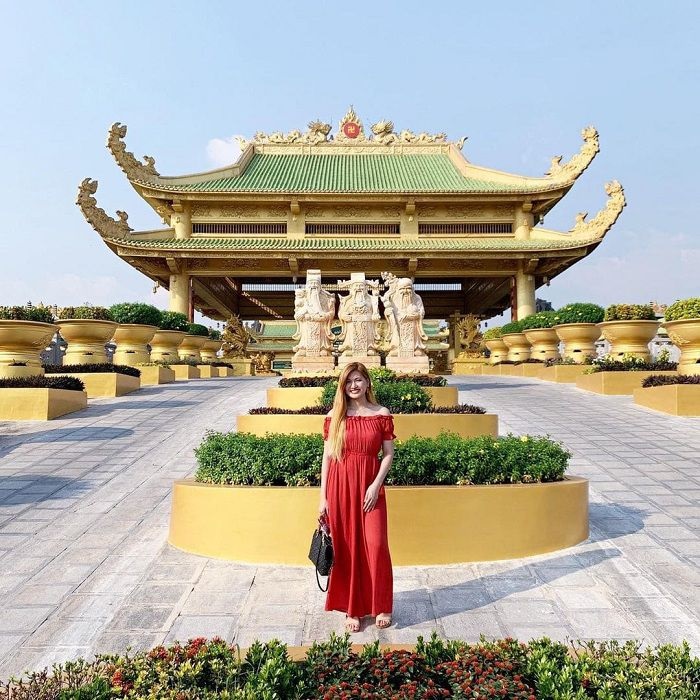 Làng tre Phú An Bình Dương Khu du lịch Đại Nam nằm gần Làng tre Phú An Bình Dương