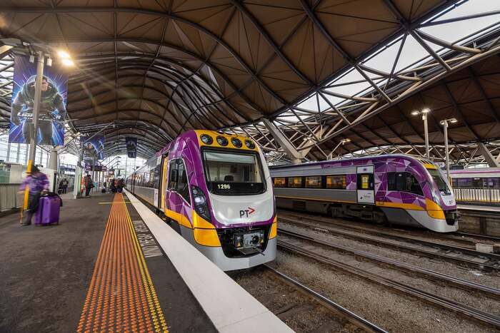 Phương tiện di chuyển đến thị trấn Ballarat Úc là xe bus