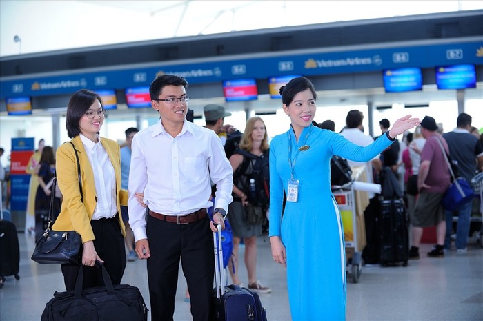 Máy bay delay thì đoàn tour xử lý thế nào? Du khách cần nắm rõ thông tin để chủ động trong mọi tình huống