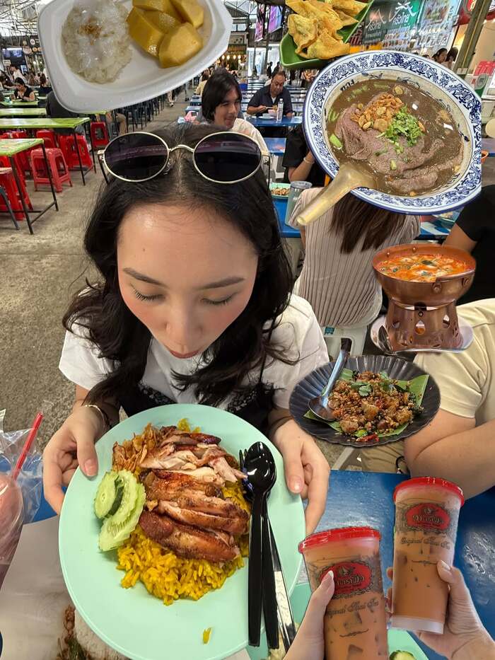 Ở Singapore ăn uống có đắt không? Tùy vào nhu cầu ăn uống của mỗi người