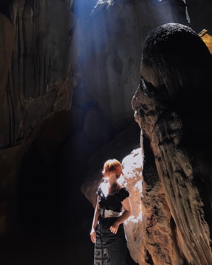 Vũng Đục sở hữu hệ thống hang động đẹp kỳ ảo chờ đợi khách du lịch Cẩm Phả 2n1d