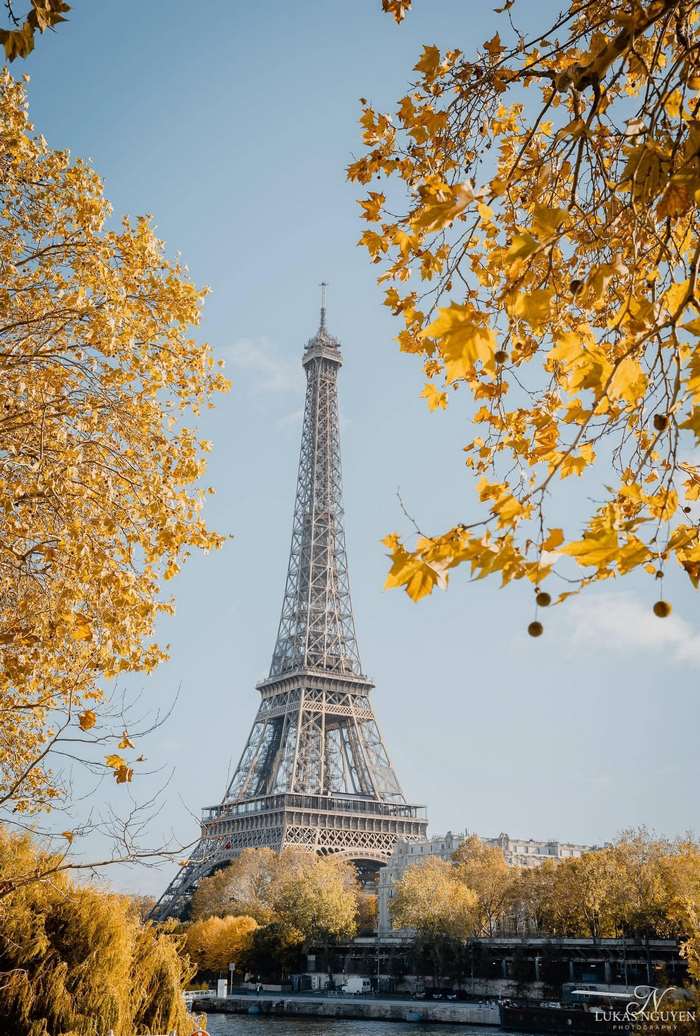 'Mùa thu vàng' Paris