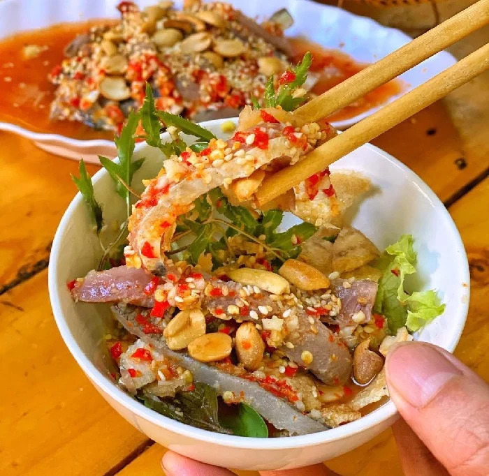 Đi du lịch Đà Nẵng hay Nha Trang hợp với gia đình hơn? So sánh hai điểm du lịch nổi tiếng