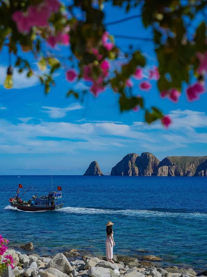 Đi du lịch Đà Nẵng hay Nha Trang hợp với gia đình hơn? So sánh hai điểm du lịch nổi tiếng