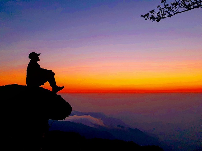 Đỉnh Chiêu Lầu Thi Hà Giang đẹp nao lòng chiều hoàng hôn