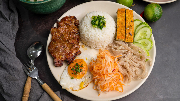 So sánh du lịch Hà Nội và TP Hồ Chí Minh chi tiết - Ẩm thực