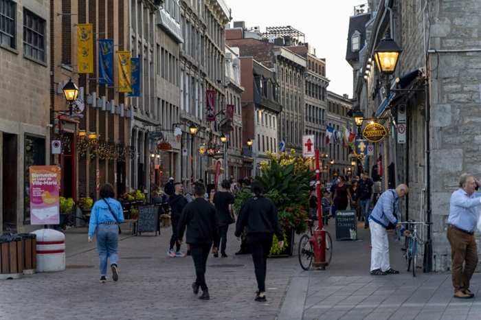 Con phố Saint Paul nơi tập trung nhiều cửa hàng, phòng trưng bày nghệ thuật - Ảnh: Francoise Baby 